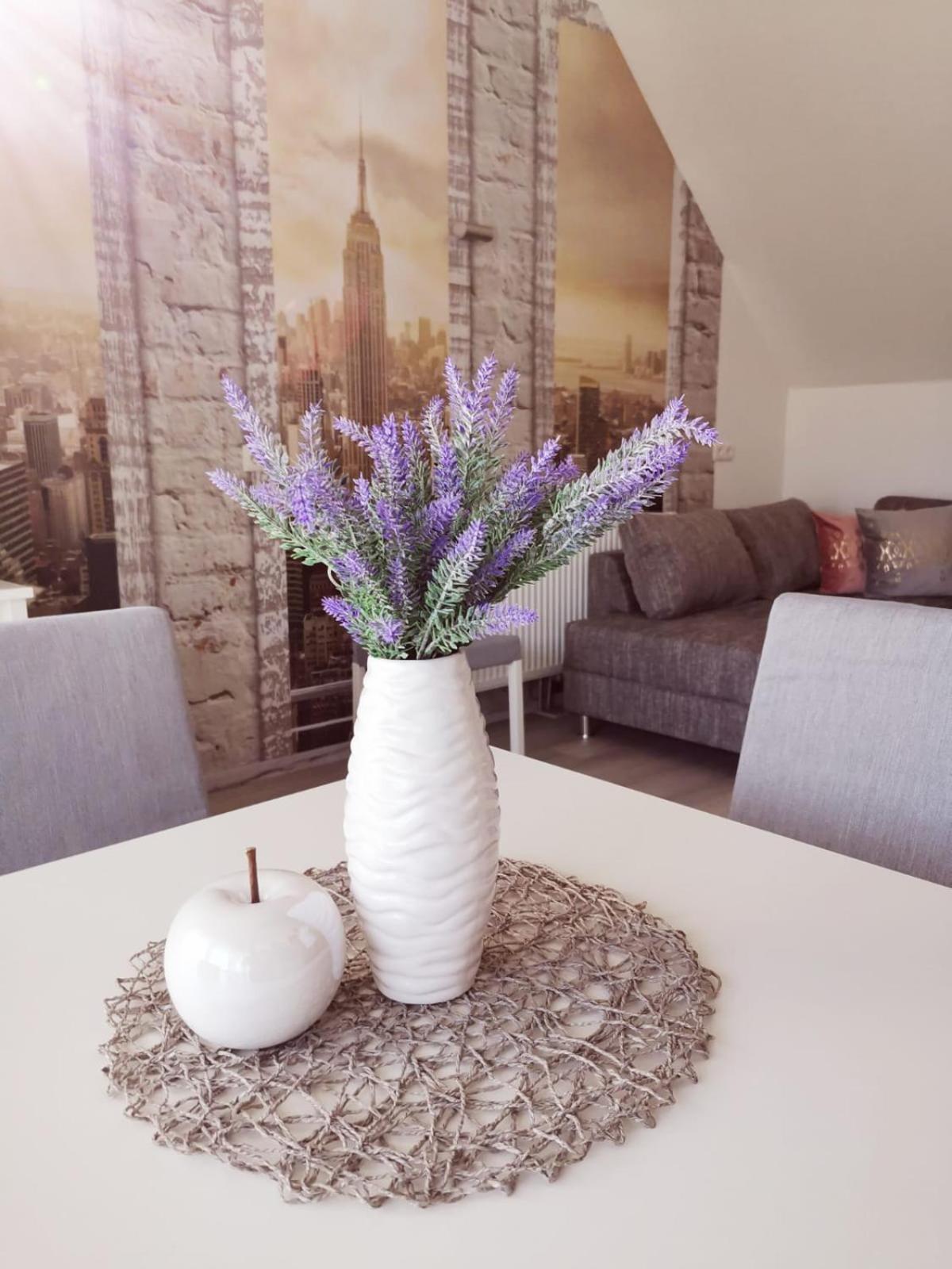 Ferienwohnung Lavanda Rust Exteriör bild